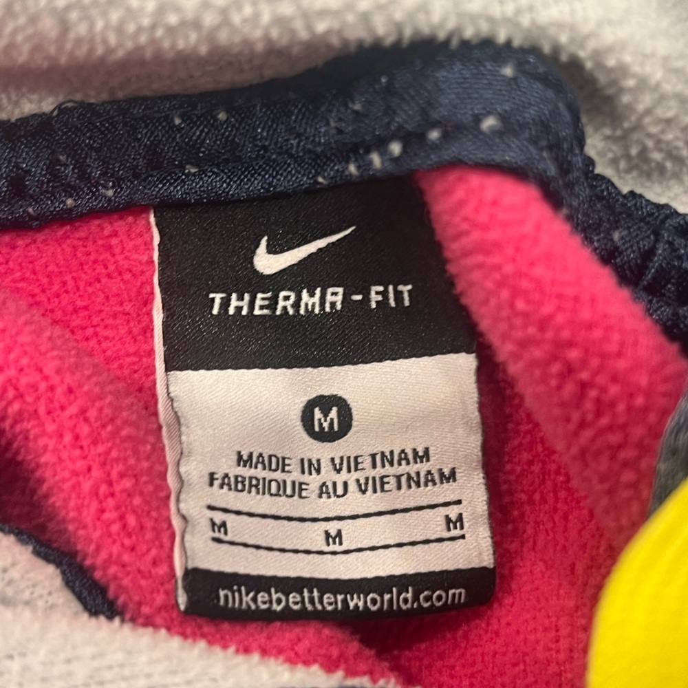 Nike Hoodie Medium - Picture 4 of 4